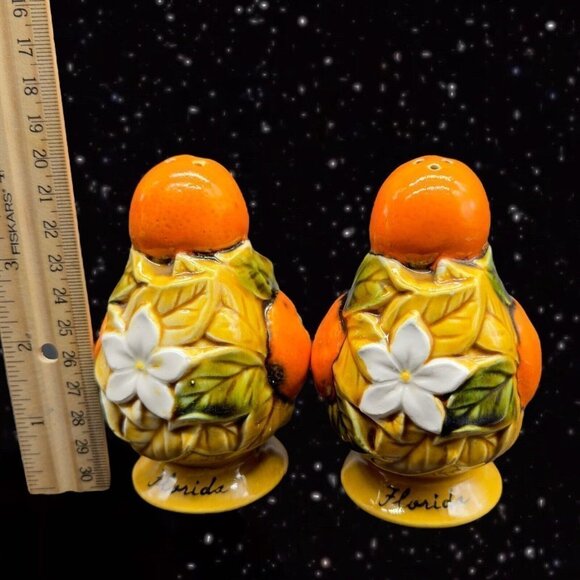 Ceramic Salt and Pepper Shaker Set 2 pcs Frutal Orange Florida Made In Japan 4”T - Picture 3 of 10